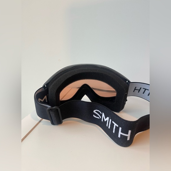 Smith Women’s snow goggle - Picture 2 of 3